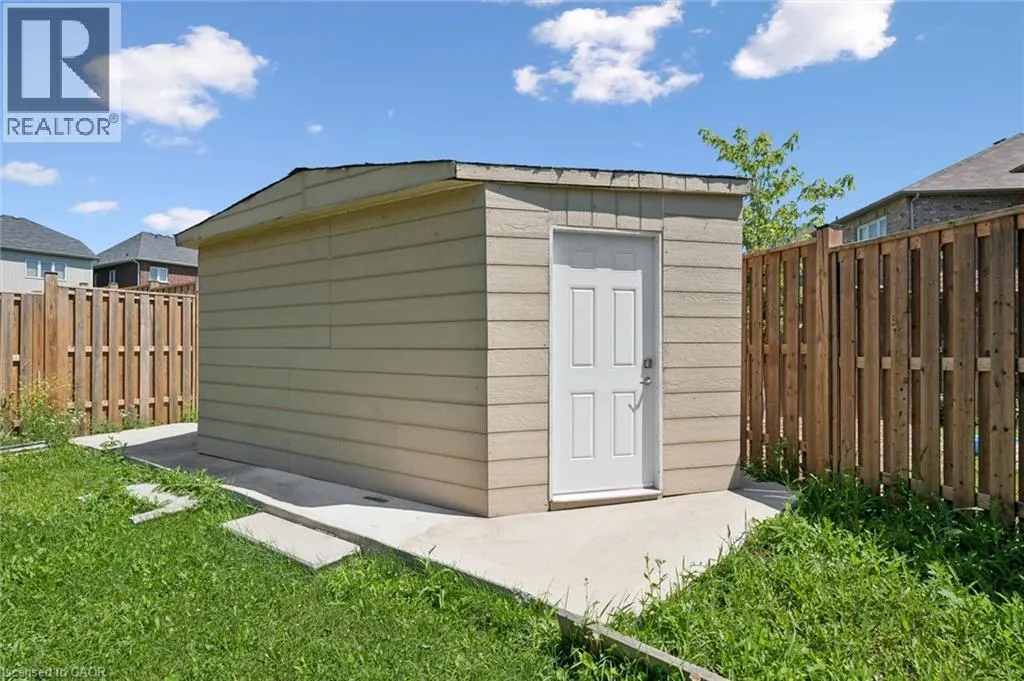 219 DOLMAN Street