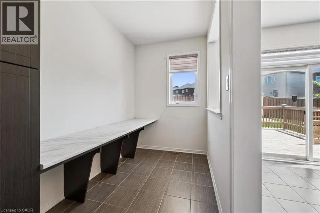 219 DOLMAN Street