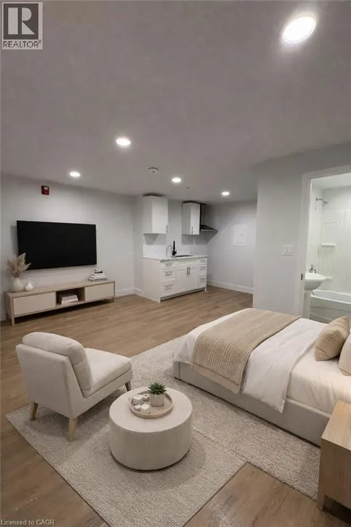 803 KING Street Unit# 6 #6