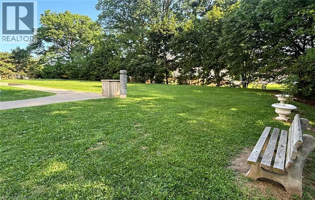 20 SPEERS Road Unit# 1004 #1004