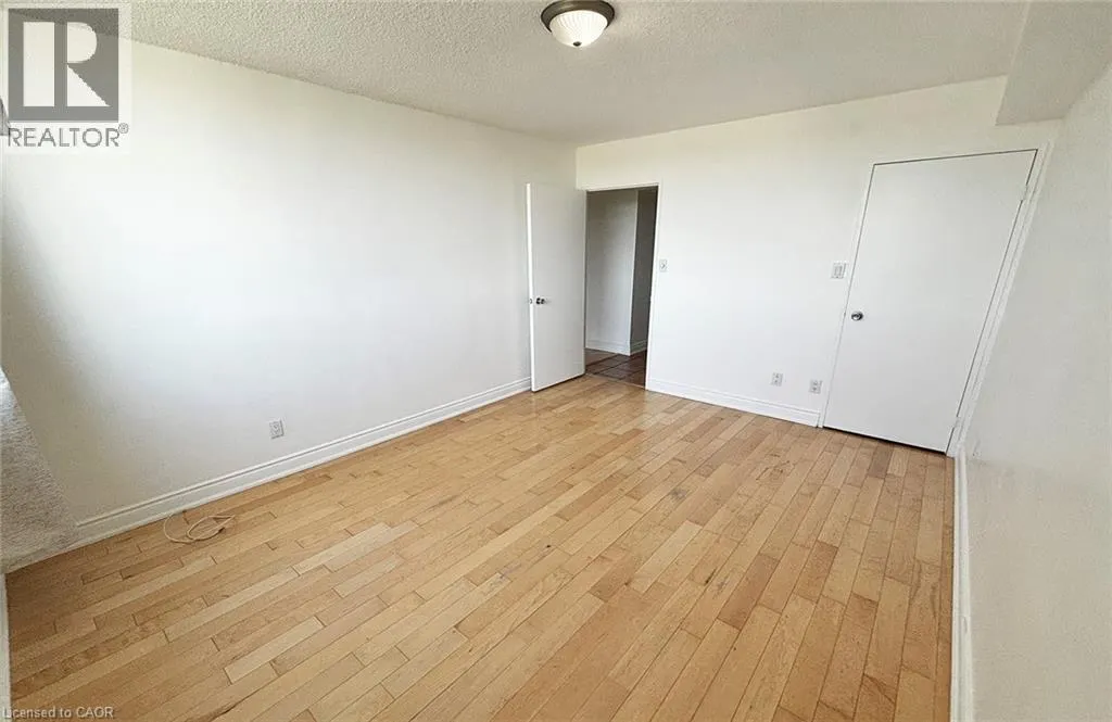 20 SPEERS Road Unit# 1004 #1004