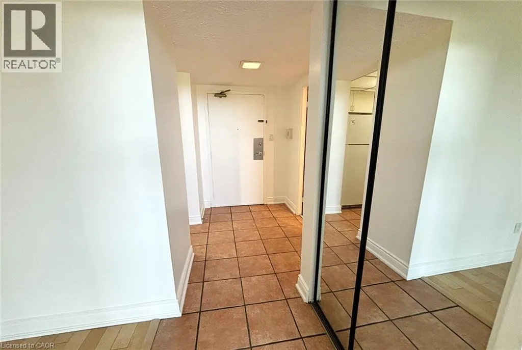 20 SPEERS Road Unit# 1004 #1004