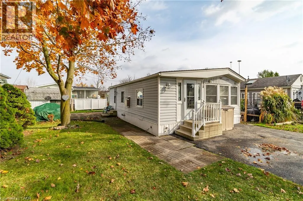524 POPLAR Place