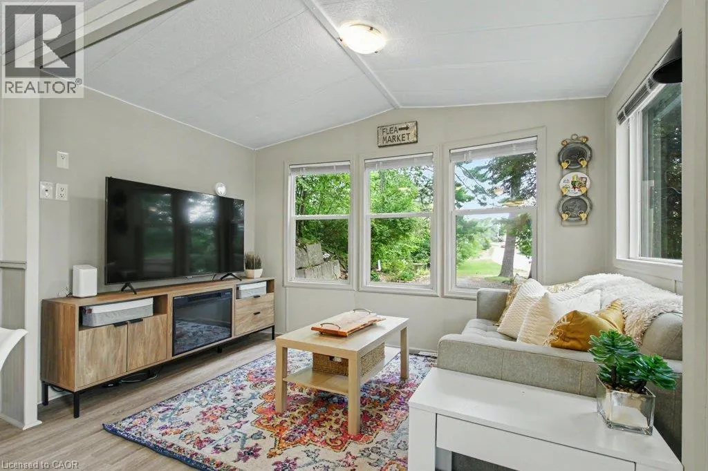 673 BRANT-WATERLOO Road Unit# 77 #77