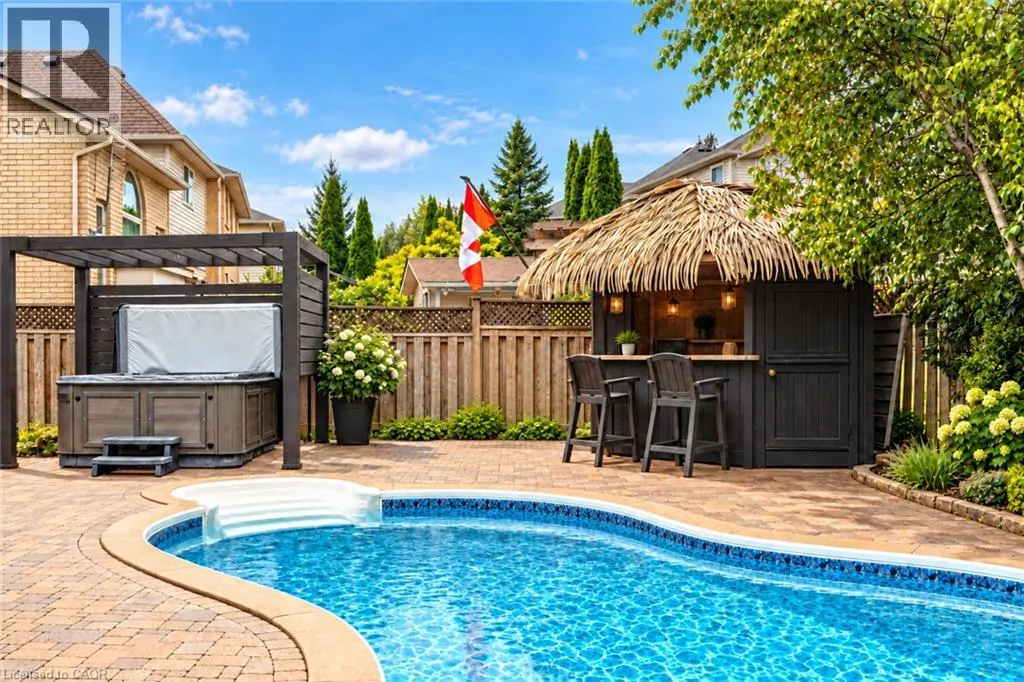 18 PELHAM Drive