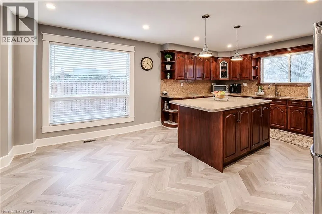 333 MCNEILLY Road