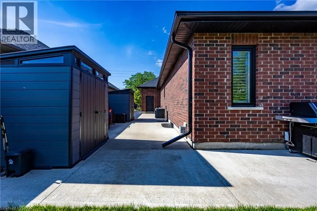 139 NEW LAKESHORE Road
