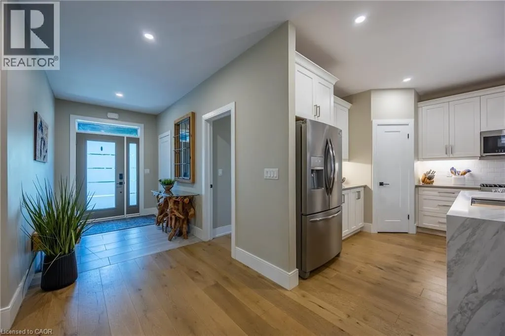 139 NEW LAKESHORE Road