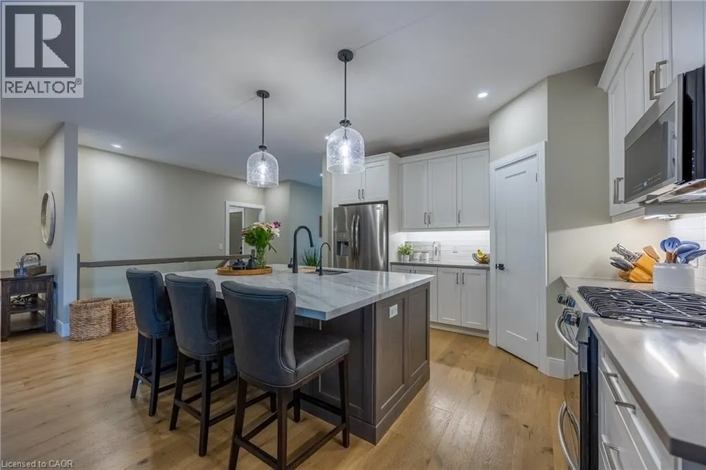 139 NEW LAKESHORE Road