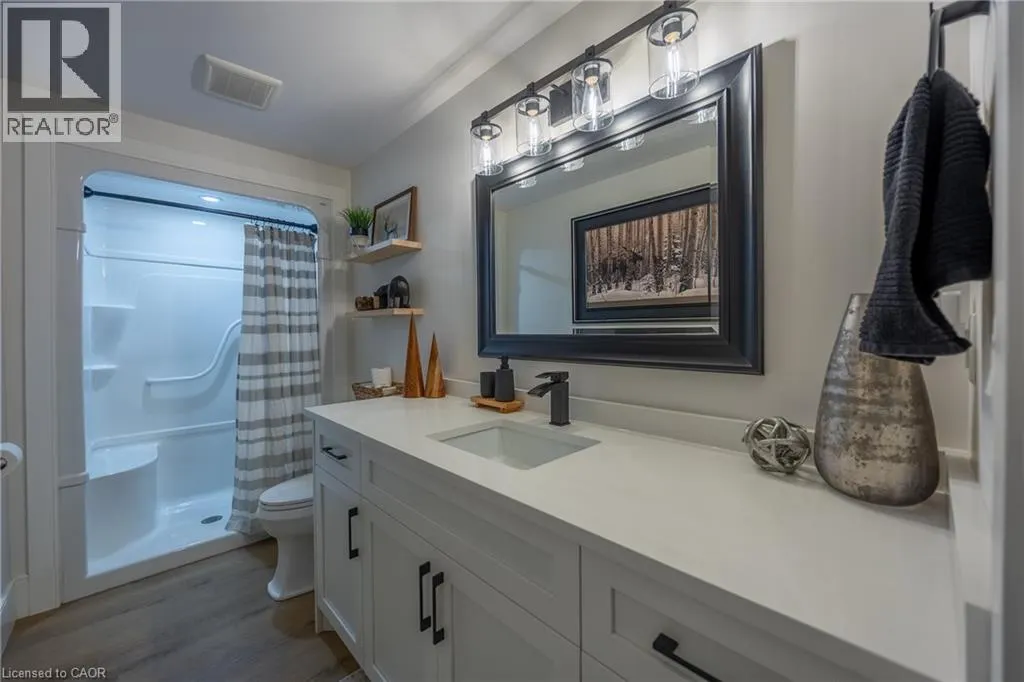 139 NEW LAKESHORE Road