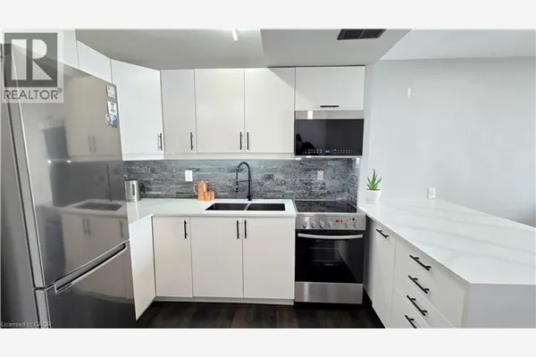 150 CHARLTON Avenue E Unit# 3003