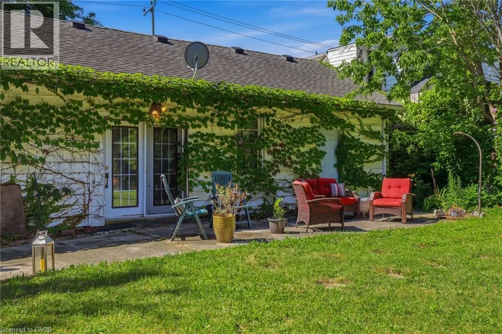356 THOMPSON Road