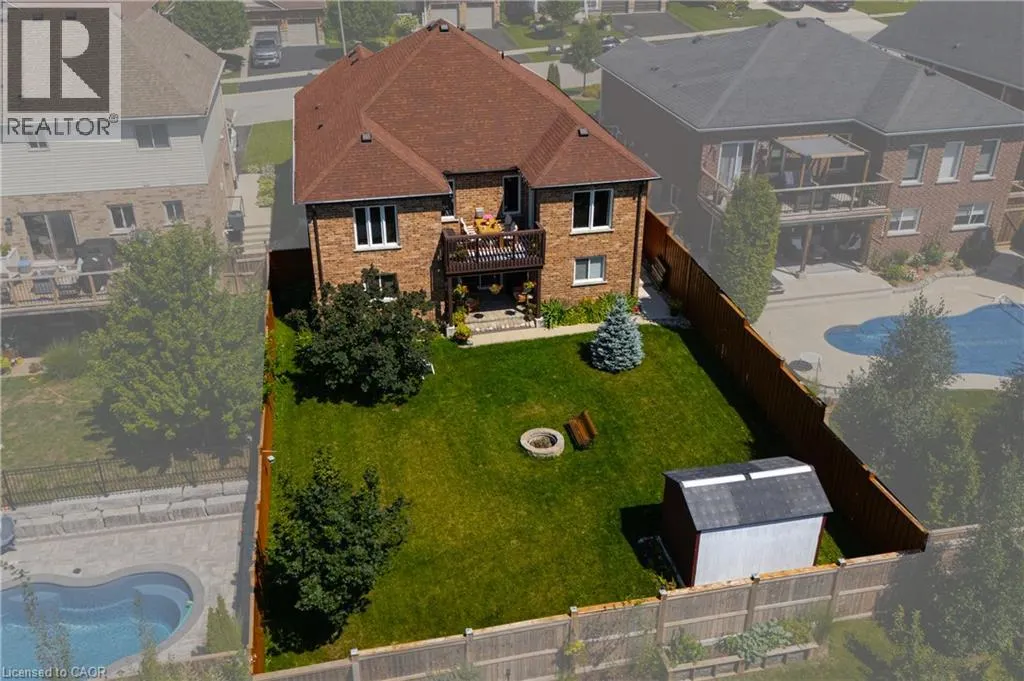 29 ENGLISH Crescent