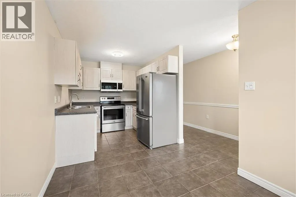 21 PORCHLIGHT Drive