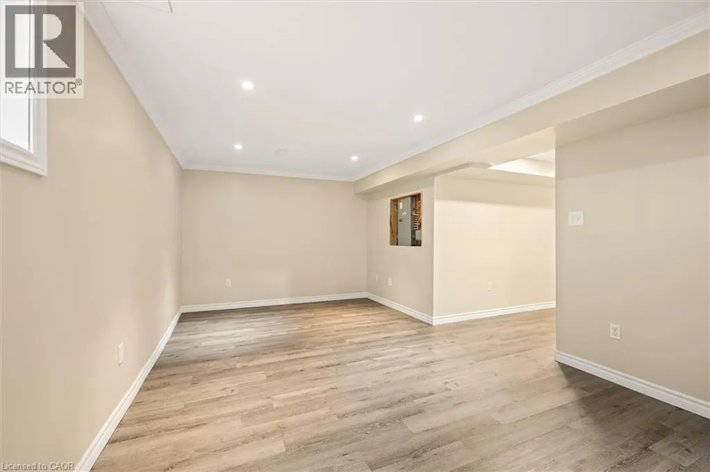 21 PORCHLIGHT Drive