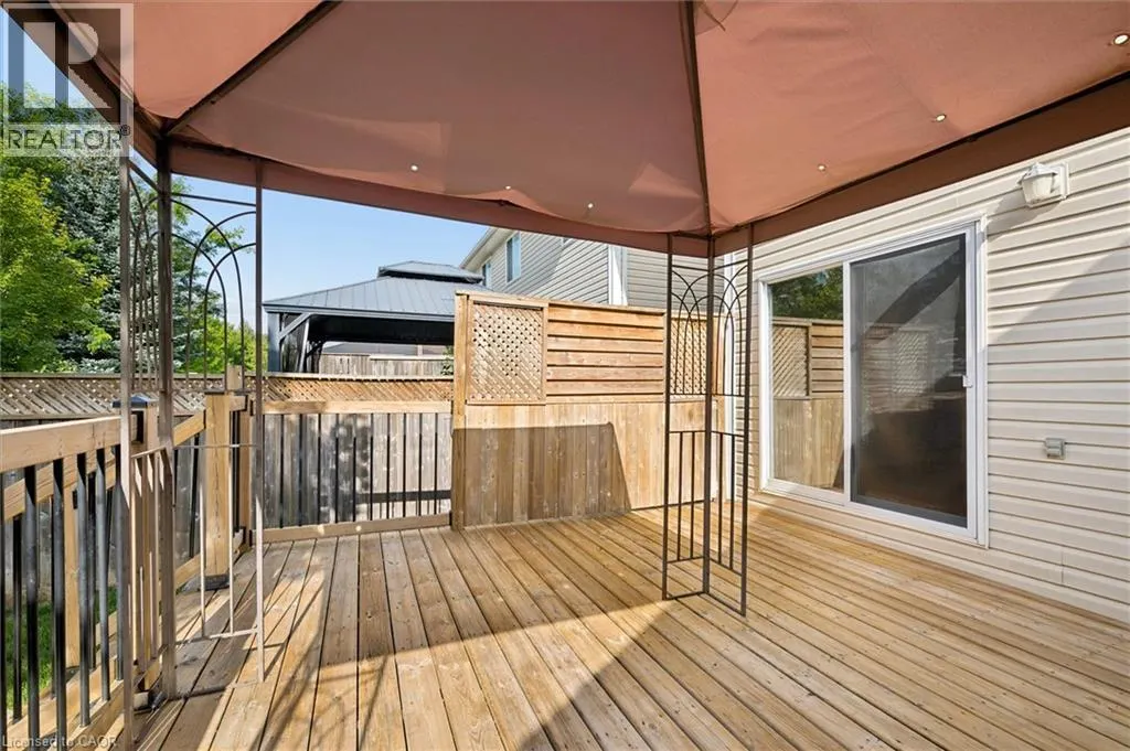 21 PORCHLIGHT Drive