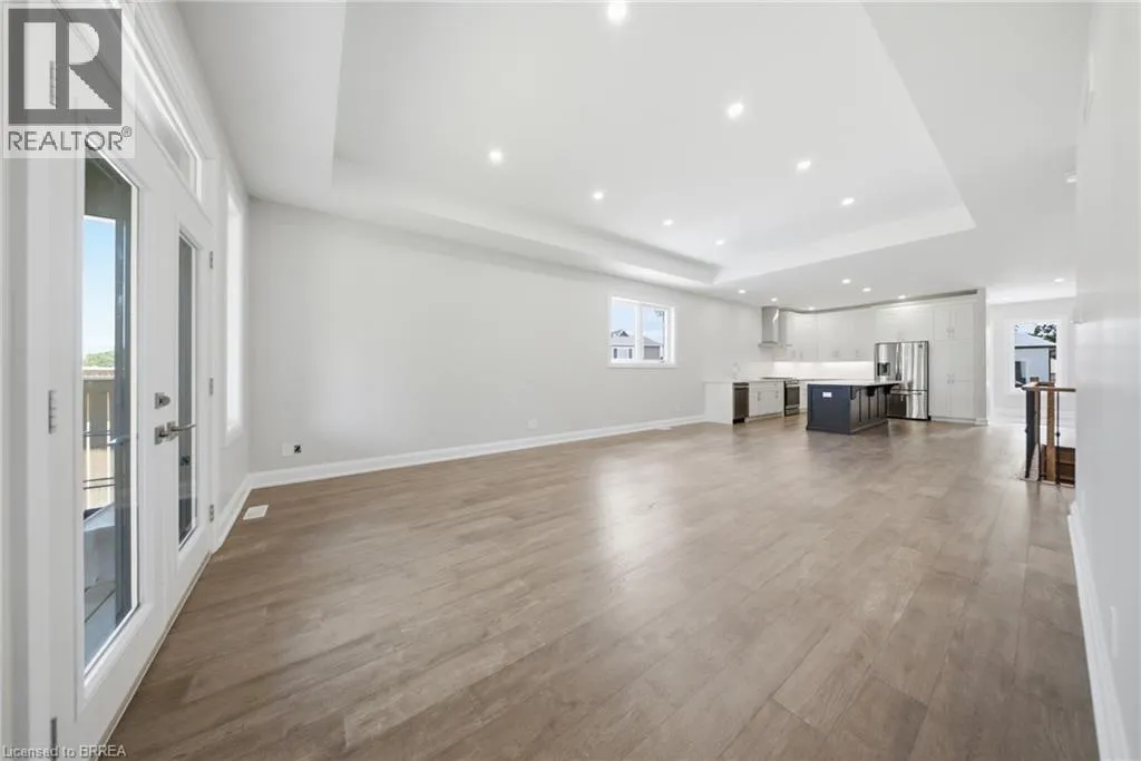6 BECKETT Drive Unit# 10 #10