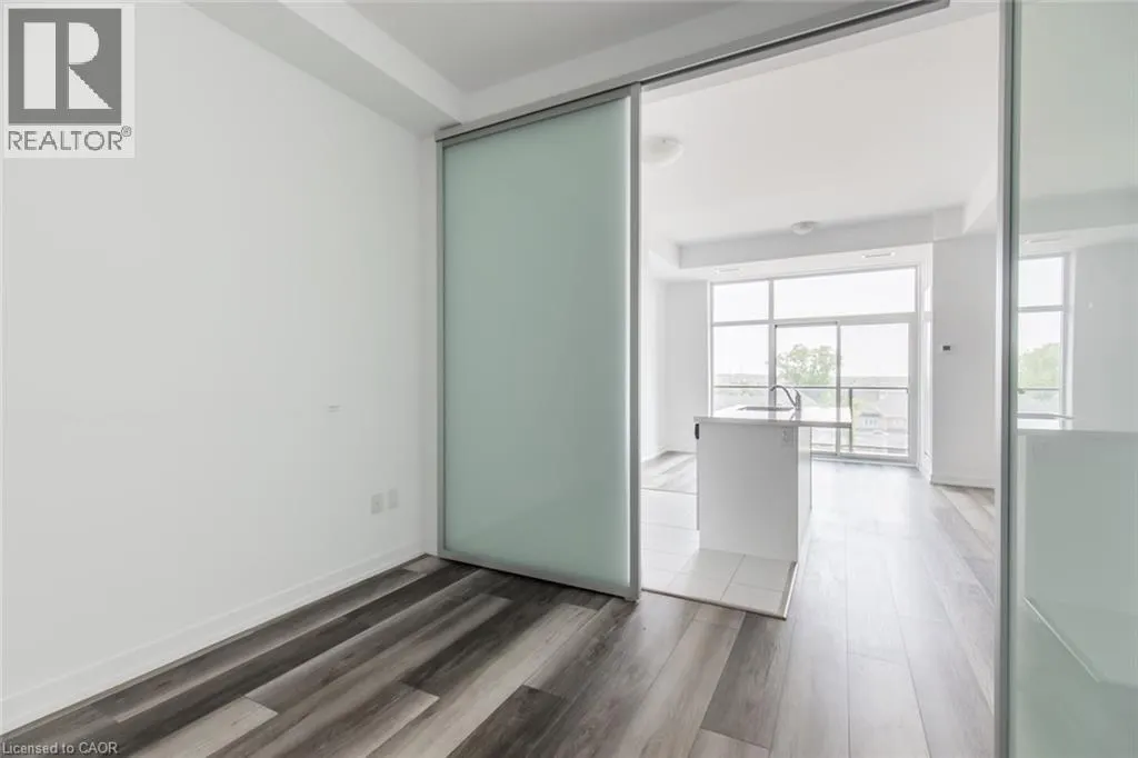 450 DUNDAS Street E Unit# 416 #416
