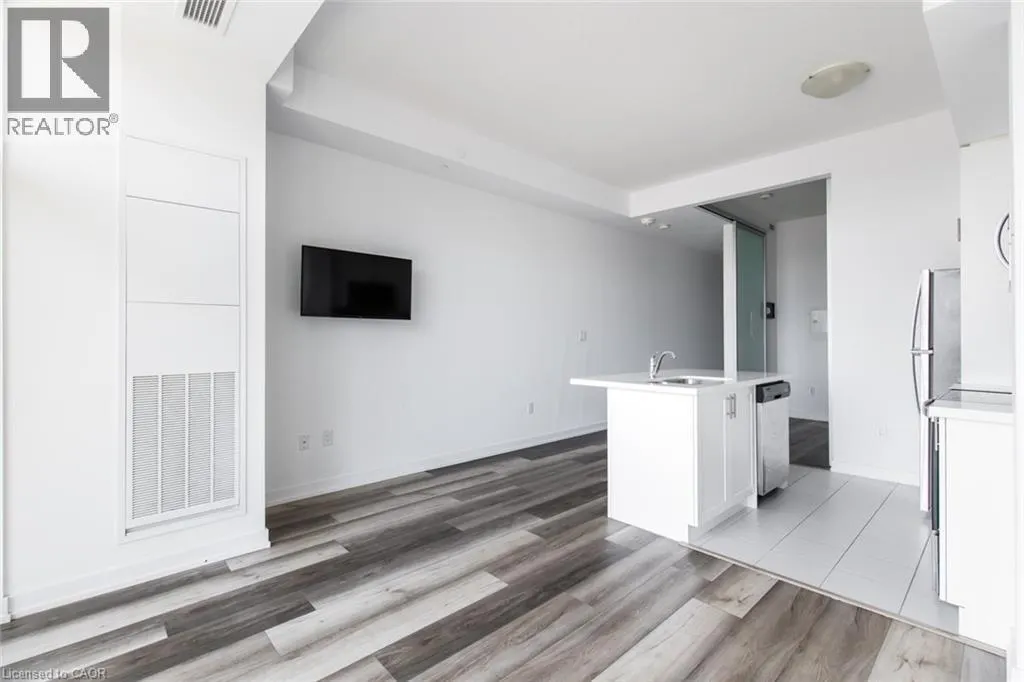 450 DUNDAS Street E Unit# 416 #416