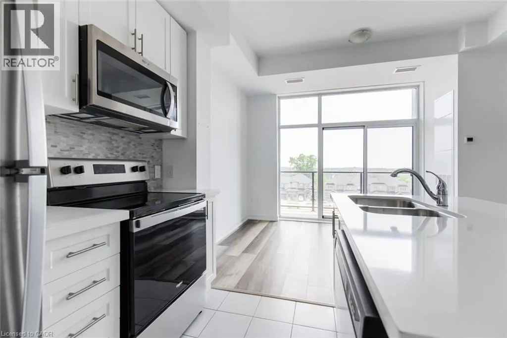 450 DUNDAS Street E Unit# 416 #416