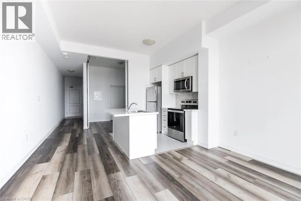 450 DUNDAS Street E Unit# 416 #416