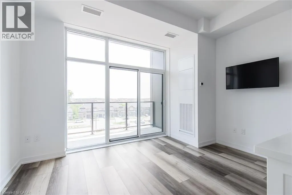 450 DUNDAS Street E Unit# 416 #416