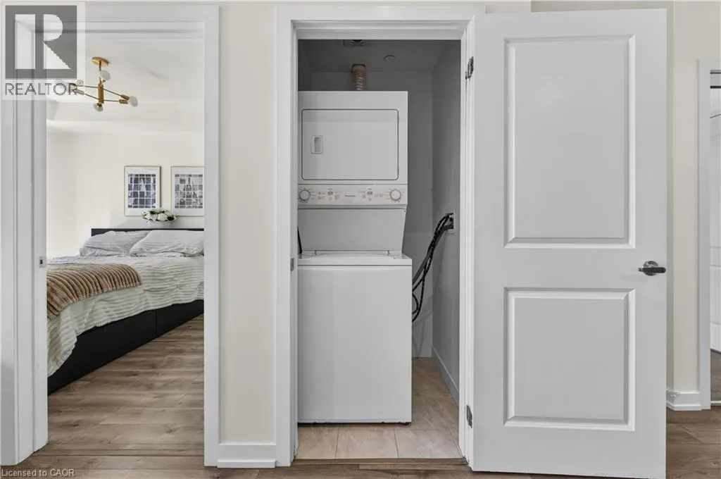 101 SHOREVIEW Place Unit# 123 #123