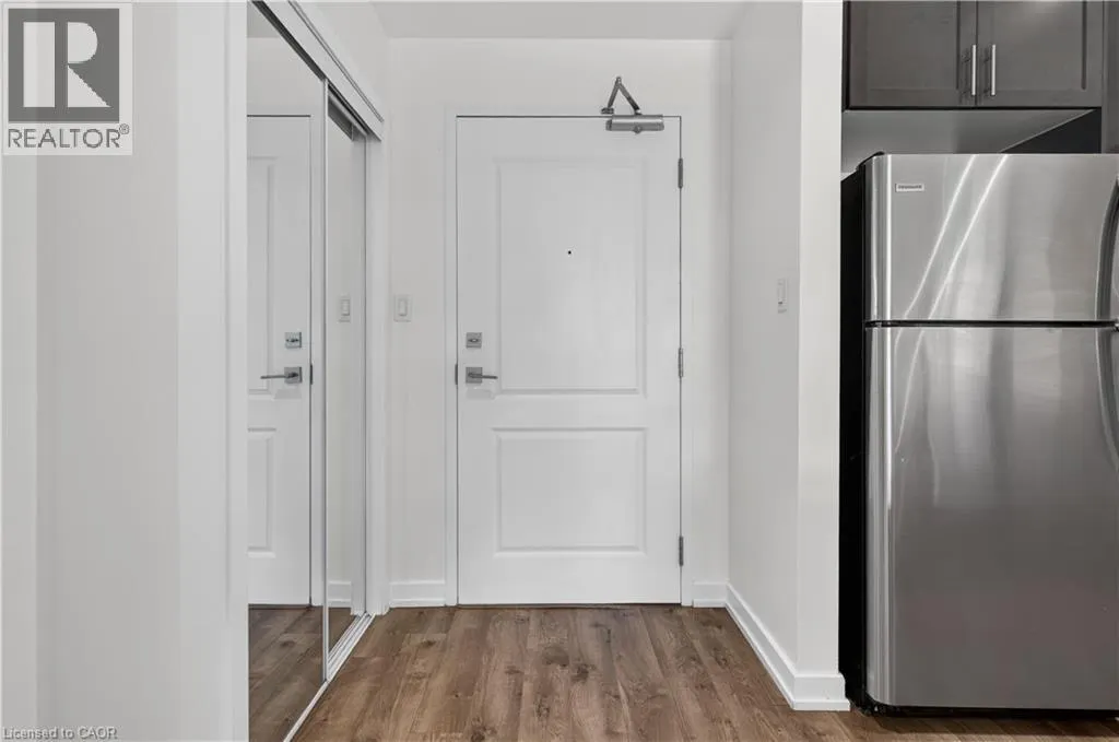 101 SHOREVIEW Place Unit# 123 #123