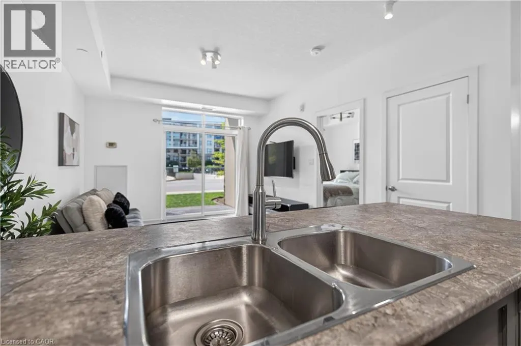 101 SHOREVIEW Place Unit# 123 #123