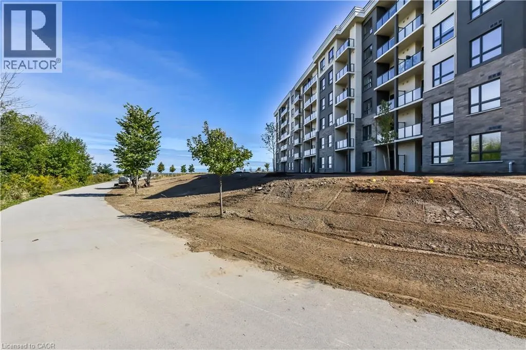 101 SHOREVIEW Place Unit# 123 #123
