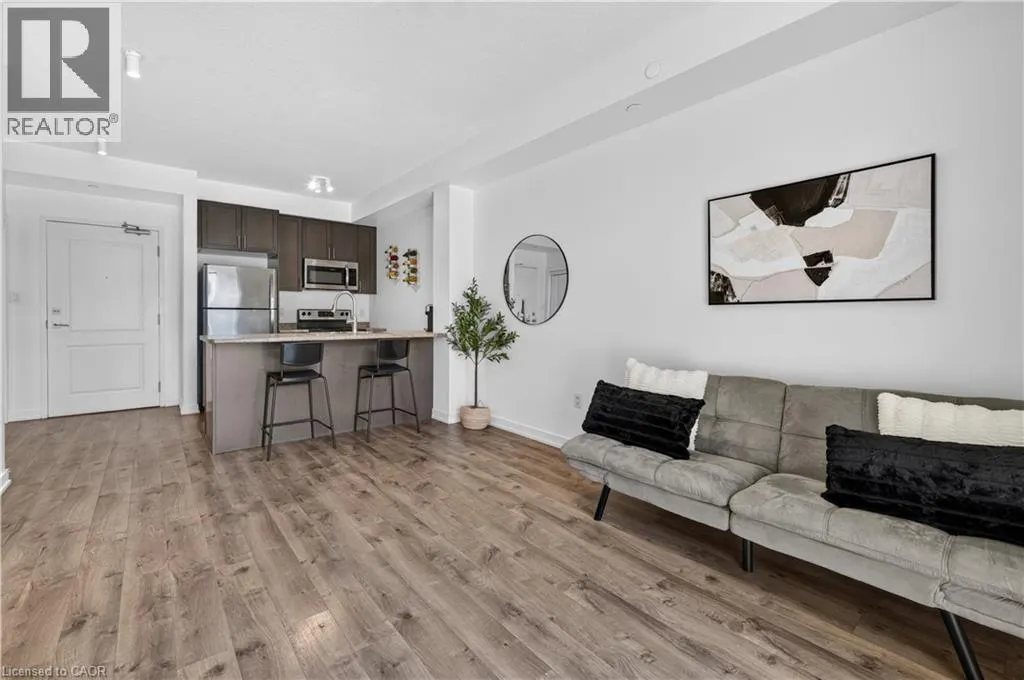 101 SHOREVIEW Place Unit# 123 #123