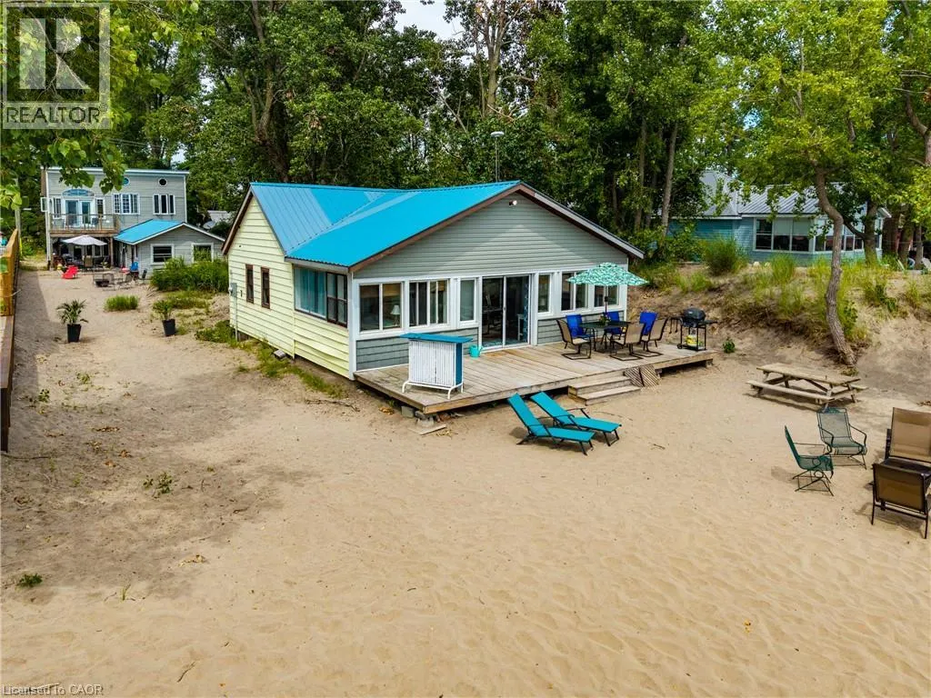 5 BEACH Avenue