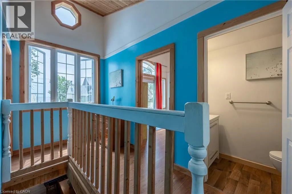 5 BEACH Avenue