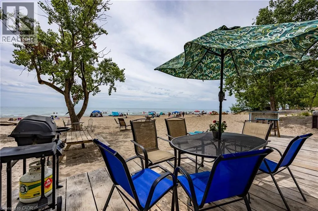 5 BEACH Avenue