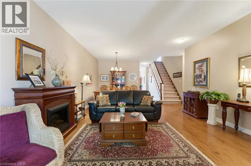 310 SOUTHBROOK Drive Unit# 17 #17