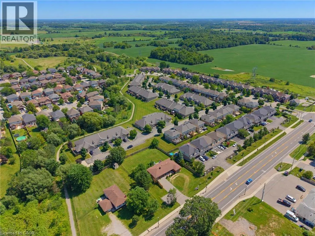 310 SOUTHBROOK Drive Unit# 17 #17