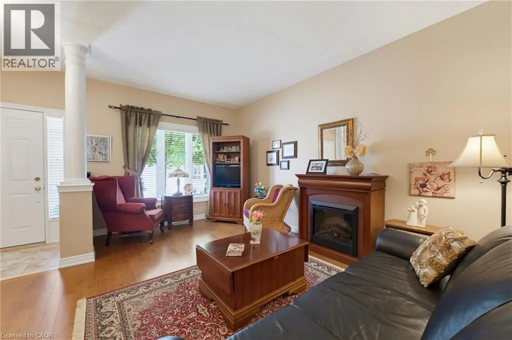 310 SOUTHBROOK Drive Unit# 17 #17