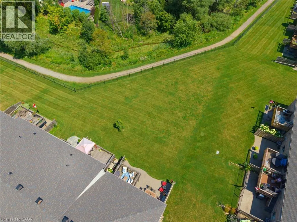 310 SOUTHBROOK Drive Unit# 17 #17