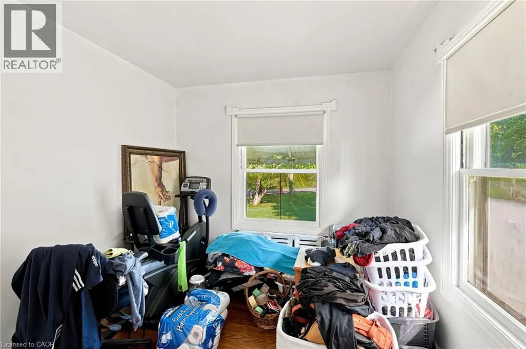 698 YORK Road