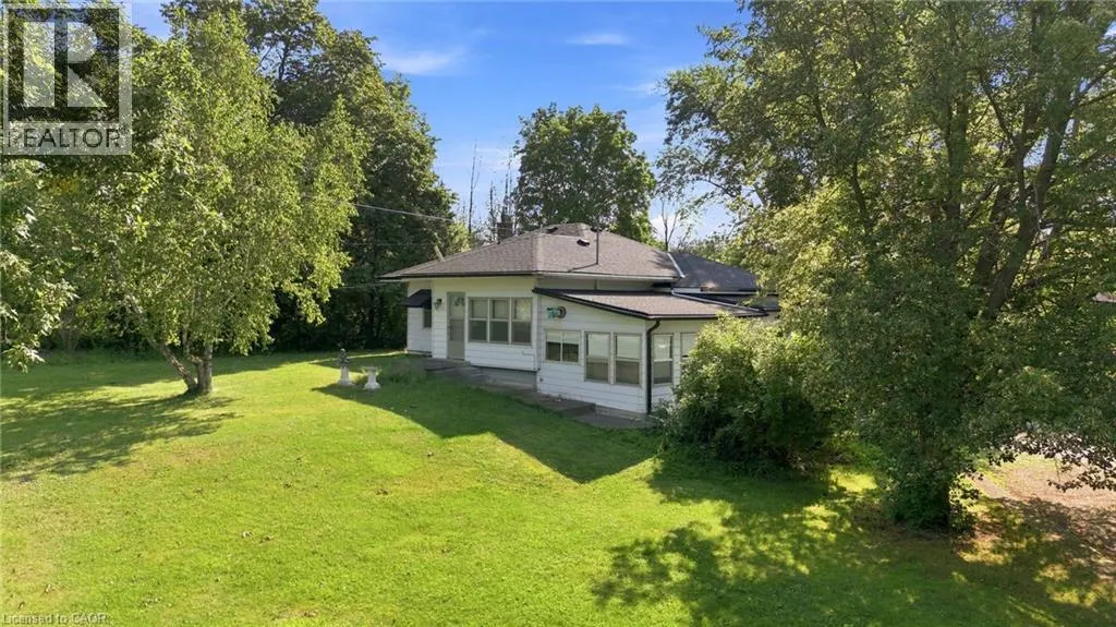 698 YORK Road