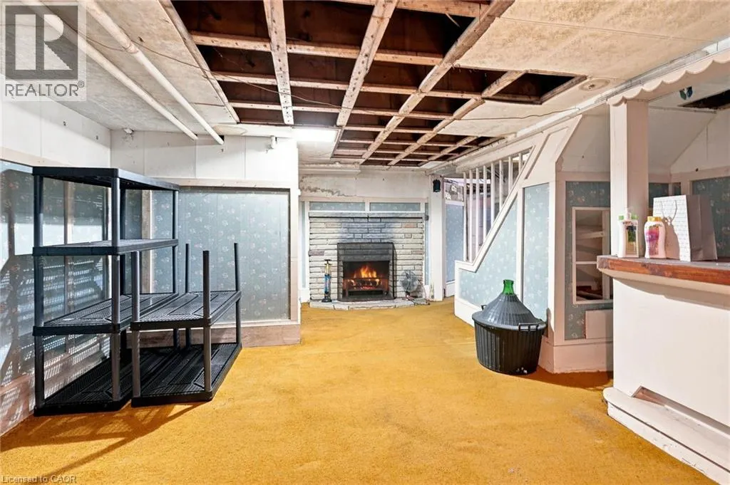 698 YORK Road