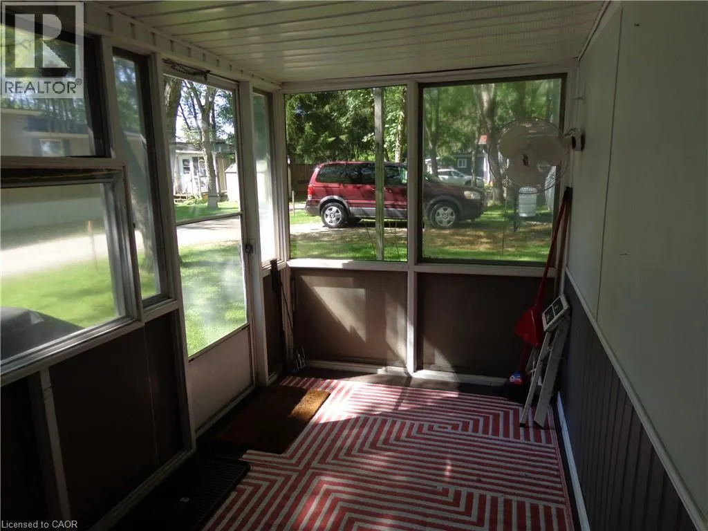 1652 PUDDICOMBE Road Unit# 422 #422