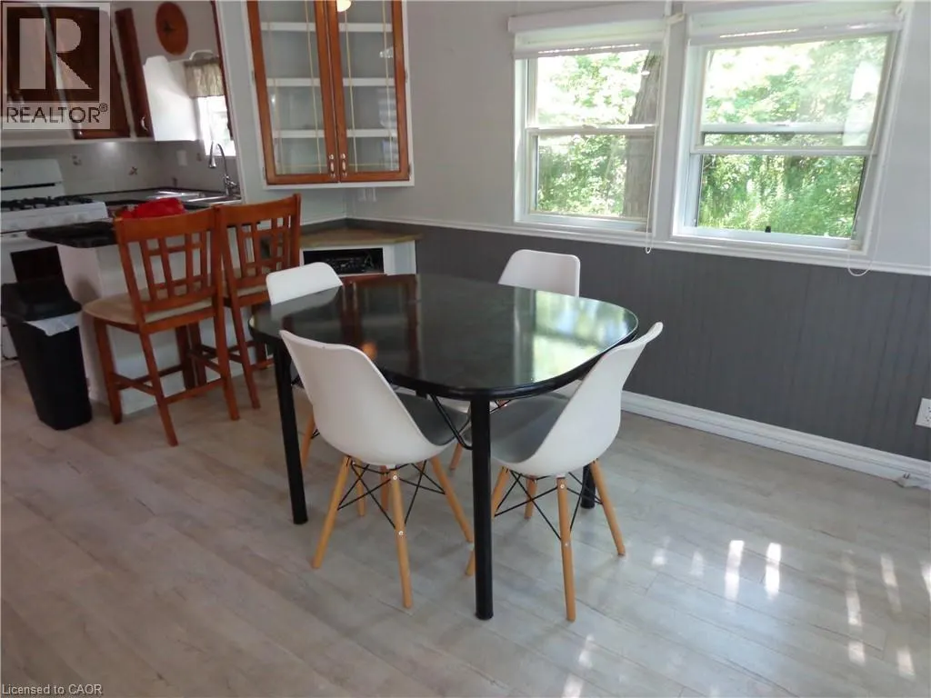 1652 PUDDICOMBE Road Unit# 422 #422