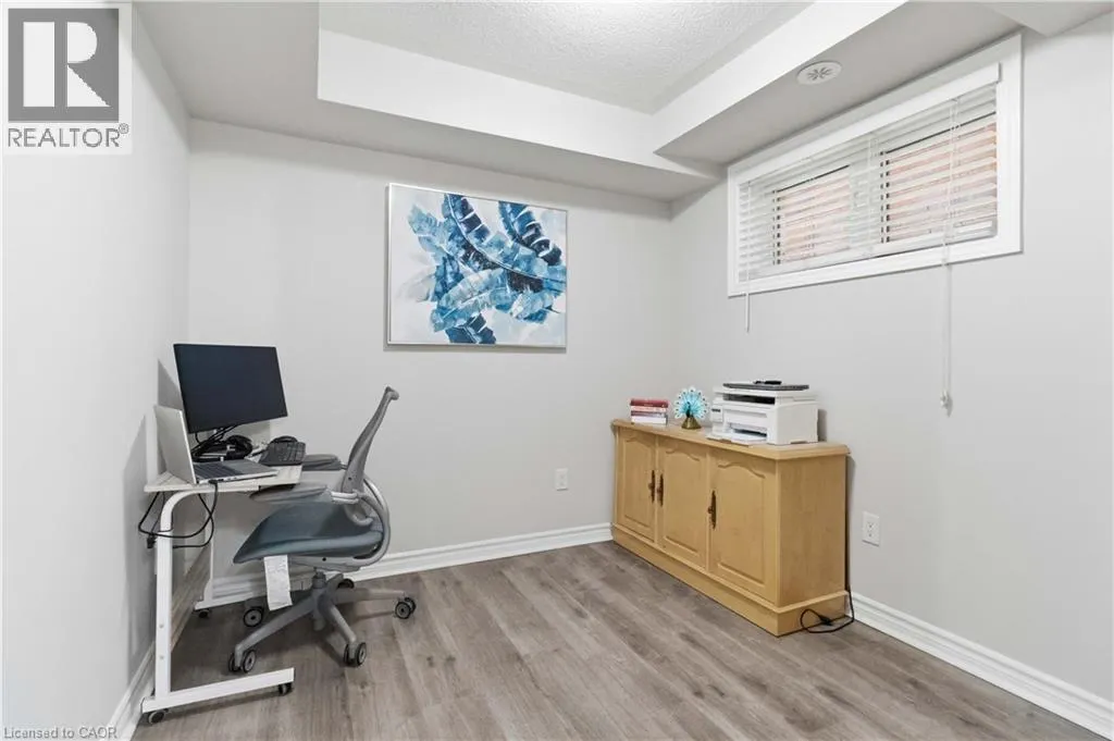 2420 BARONWOOD Drive Unit# 9-01 #9-01