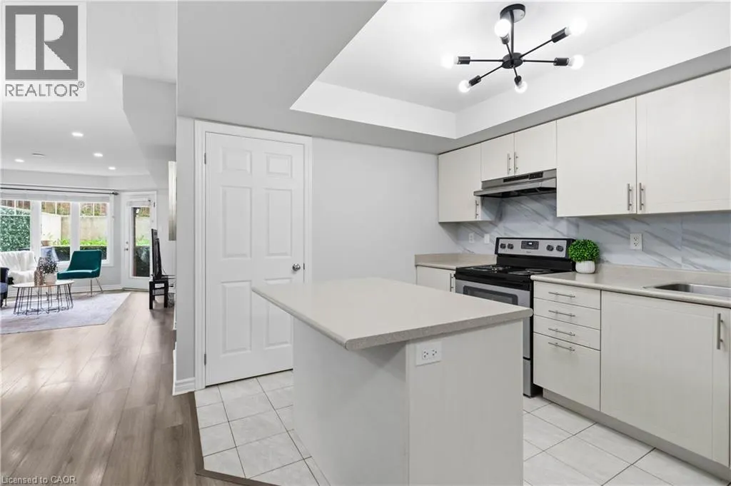 2420 BARONWOOD Drive Unit# 9-01 #9-01
