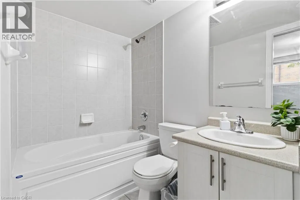 2420 BARONWOOD Drive Unit# 9-01 #9-01