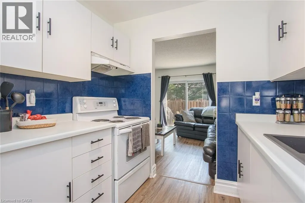 90 FERMAN Drive Unit# 5 #5
