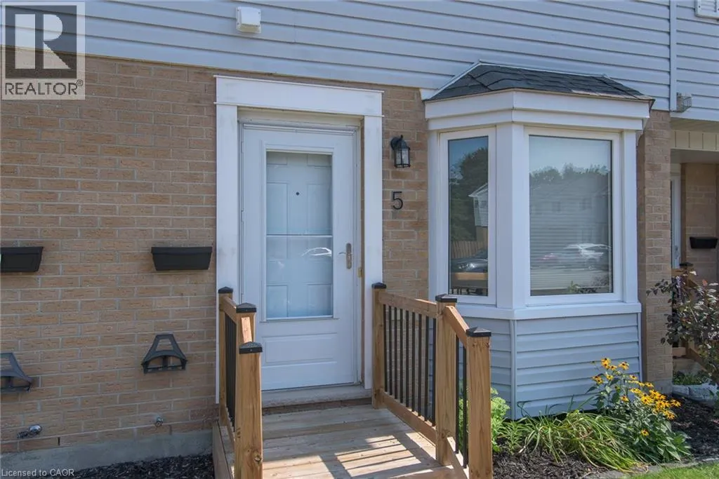 90 FERMAN Drive Unit# 5 #5