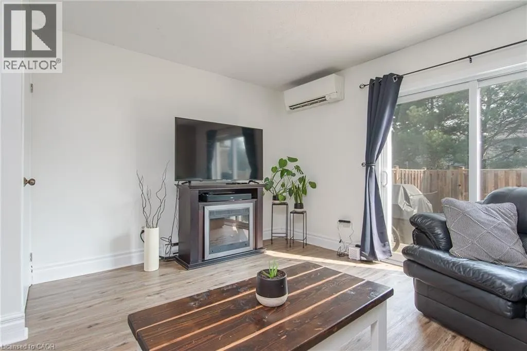 90 FERMAN Drive Unit# 5 #5