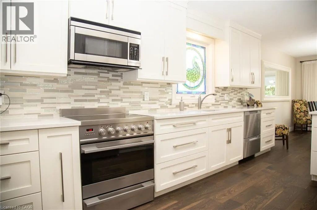 72 WILLOWDALE Crescent